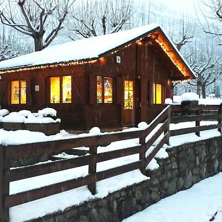 Bungalows Nou Camping La Guingueta D'Aneu Ngoại thất bức ảnh